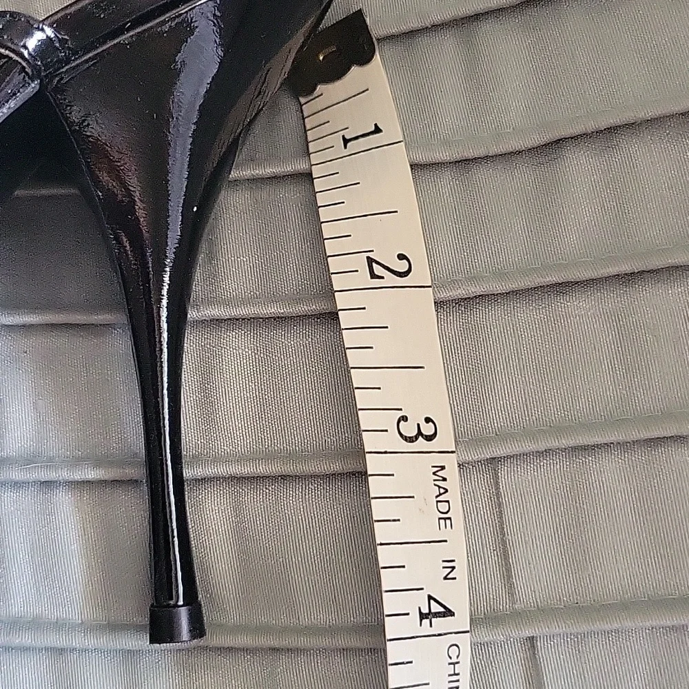 NEW Casadei Black & Cream Spectator Style - Picture 4 of 8